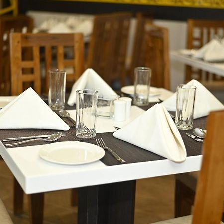 Hotel Rimi International Αγκαρτάλα Εξωτερικό φωτογραφία