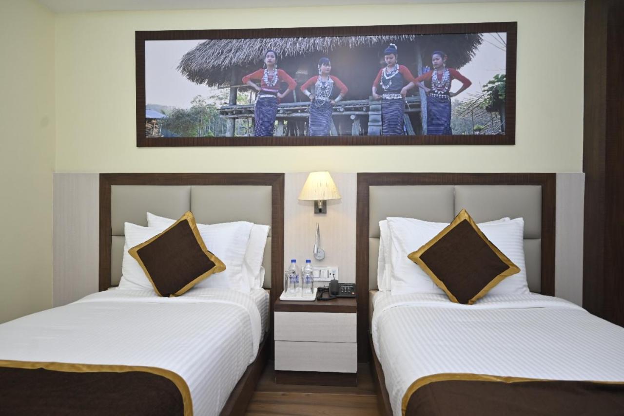 Hotel Rimi International Αγκαρτάλα Εξωτερικό φωτογραφία