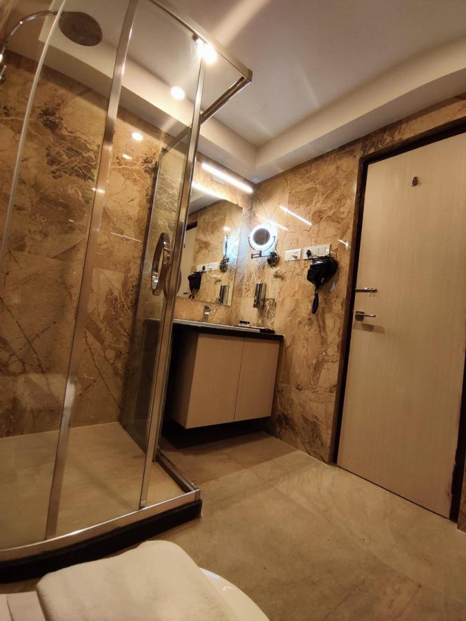 Hotel Rimi International Αγκαρτάλα Εξωτερικό φωτογραφία