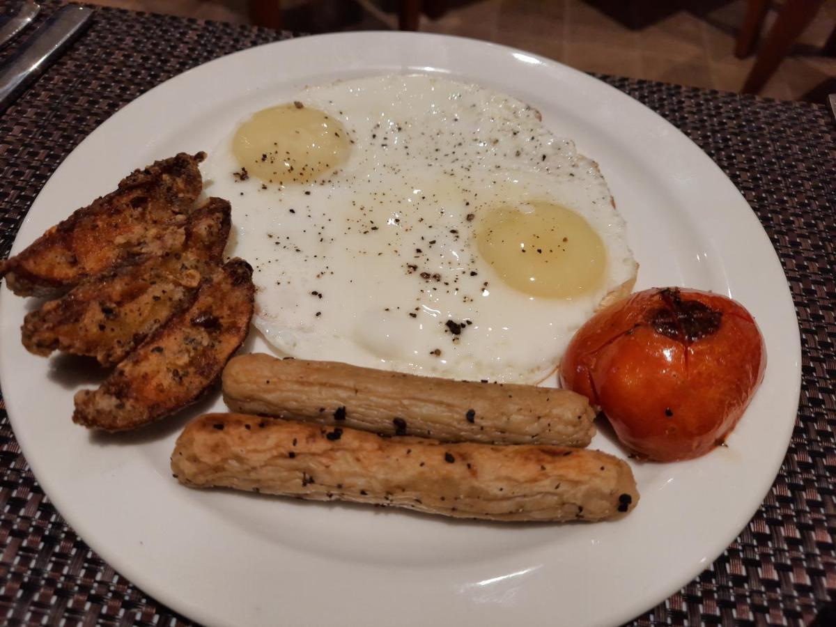 Hotel Rimi International Αγκαρτάλα Εξωτερικό φωτογραφία